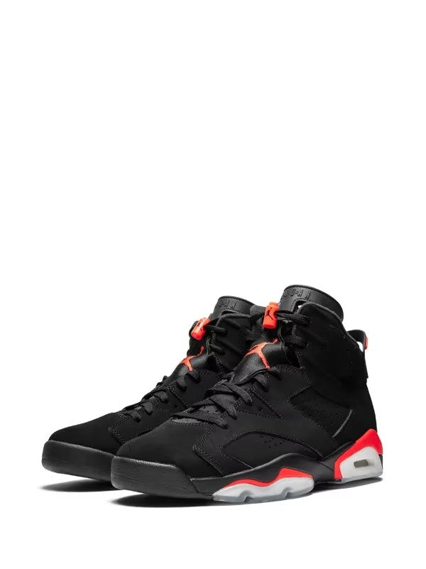 Retro “Infrared 2019” Sneaker